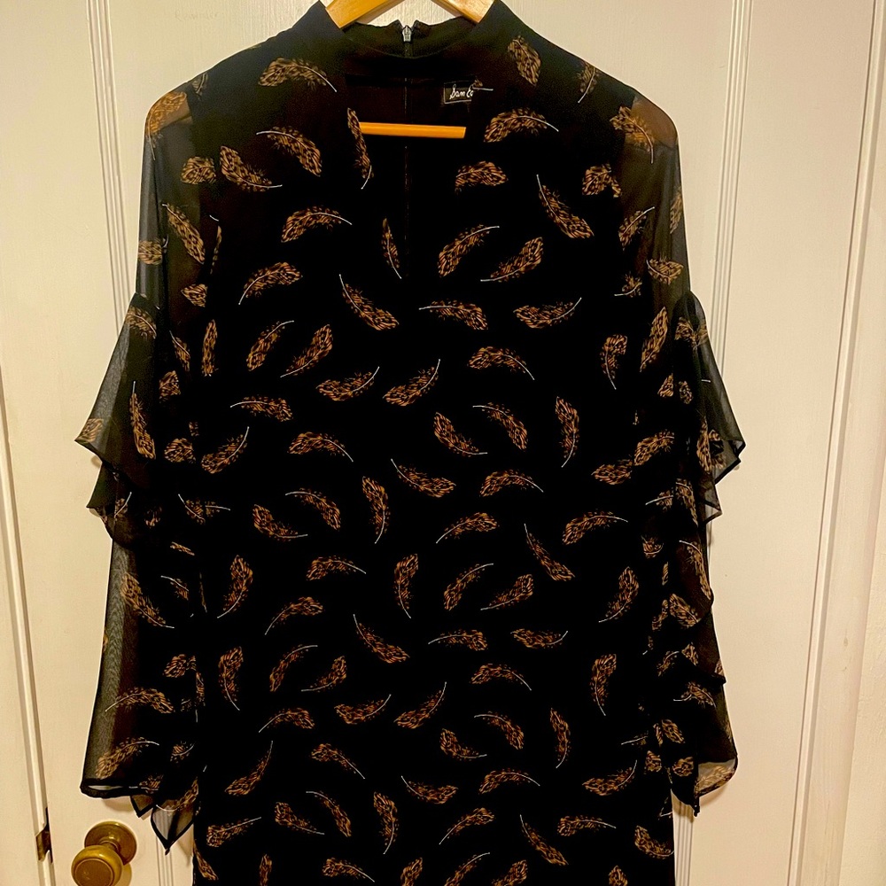 Coctail/casual cute little black dress